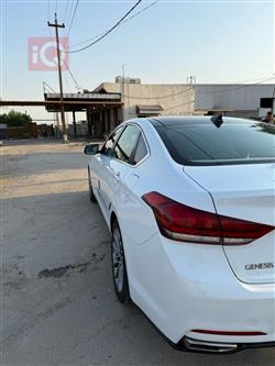 جنسس G80